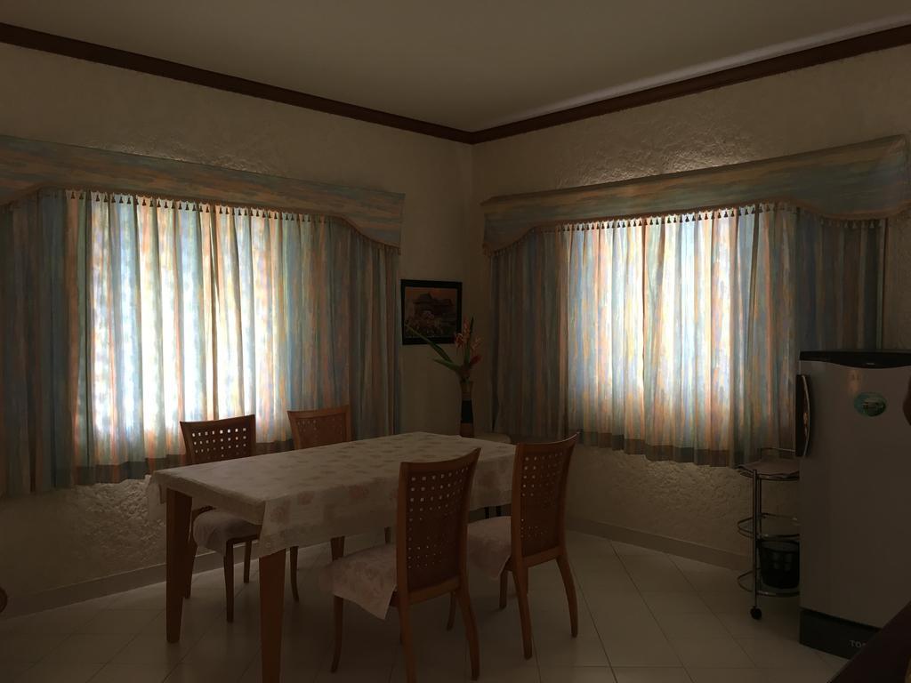 Peaceful Homestay Rawai Buitenkant foto