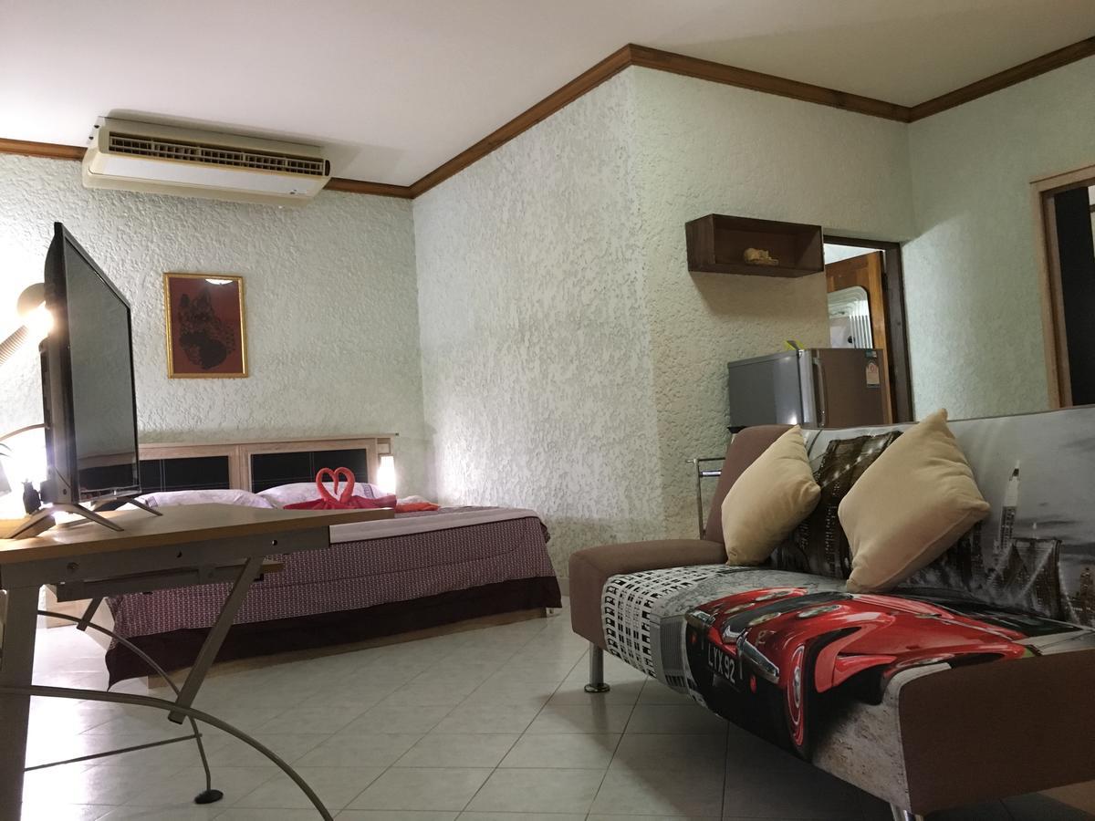 Peaceful Homestay Rawai Buitenkant foto